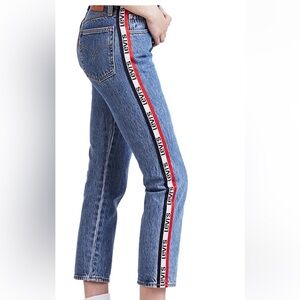 Levi's 501 Logo-Stripe Crop Straight Jeans in Spectator Sport size 27x26